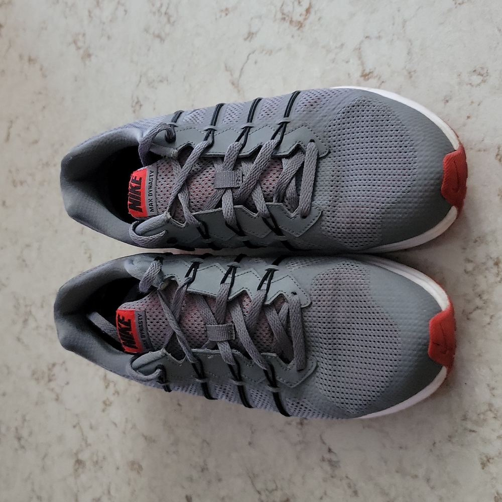 Nike Max Dynasty Shoes